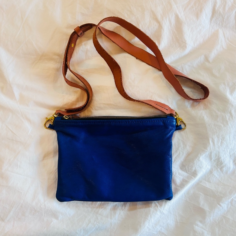 Noonday Crossbody Leather Bag with Extra Strap - Picture 3 of 7